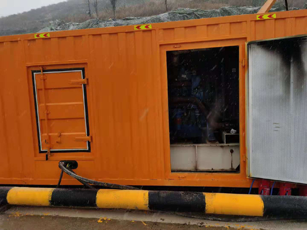 北林发电车出租-应急柴油发电机组选什么样的比较好？